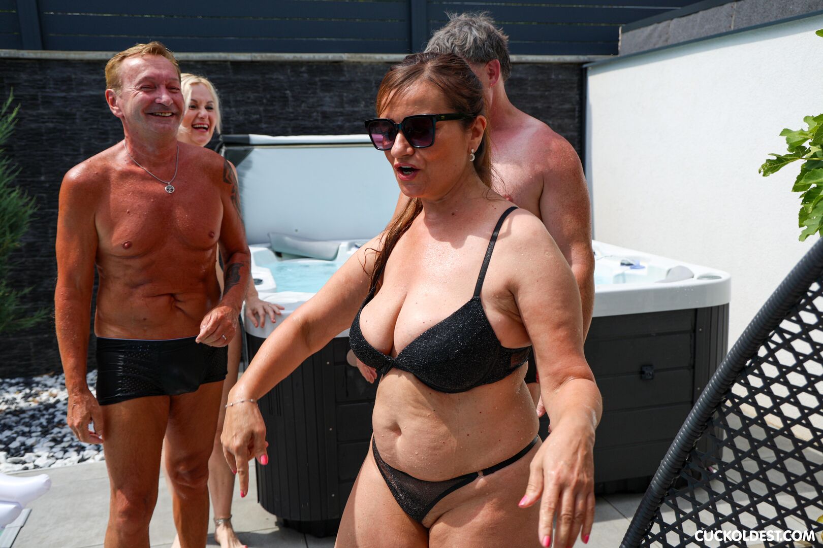 Cuckolders wife swap