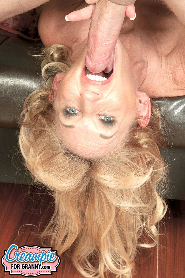 A creampie for the belly dancer
