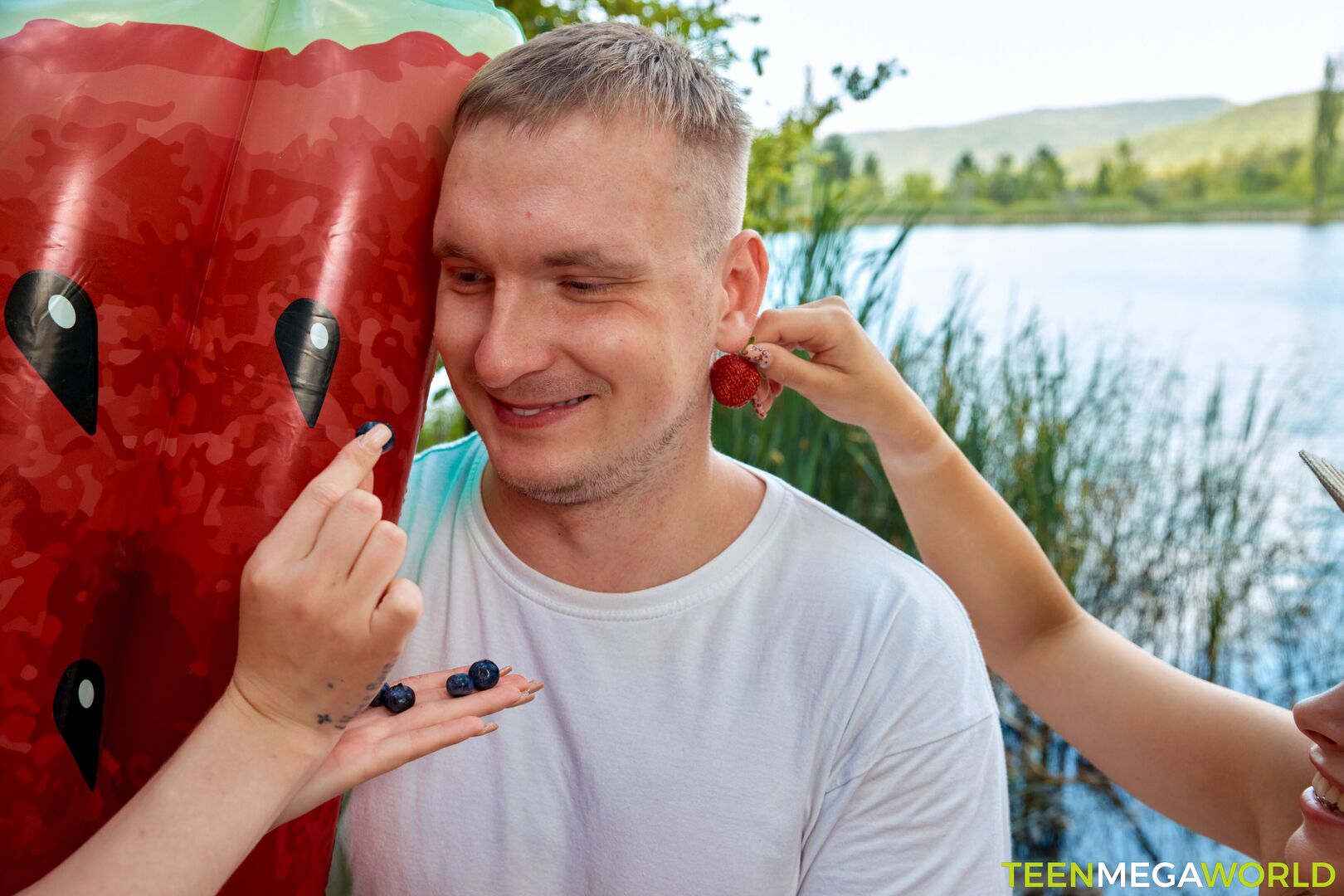 Sex on a picnic