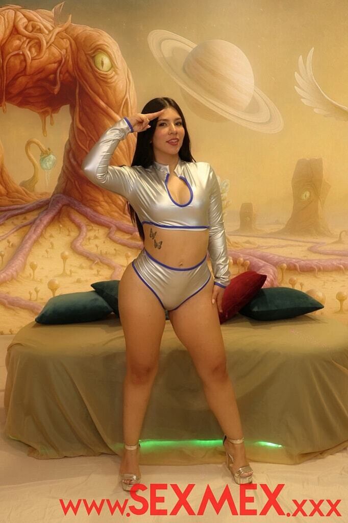 RESCUING MY STEPMOM FROM THE MARTIANS . . Elizabeth Marquez