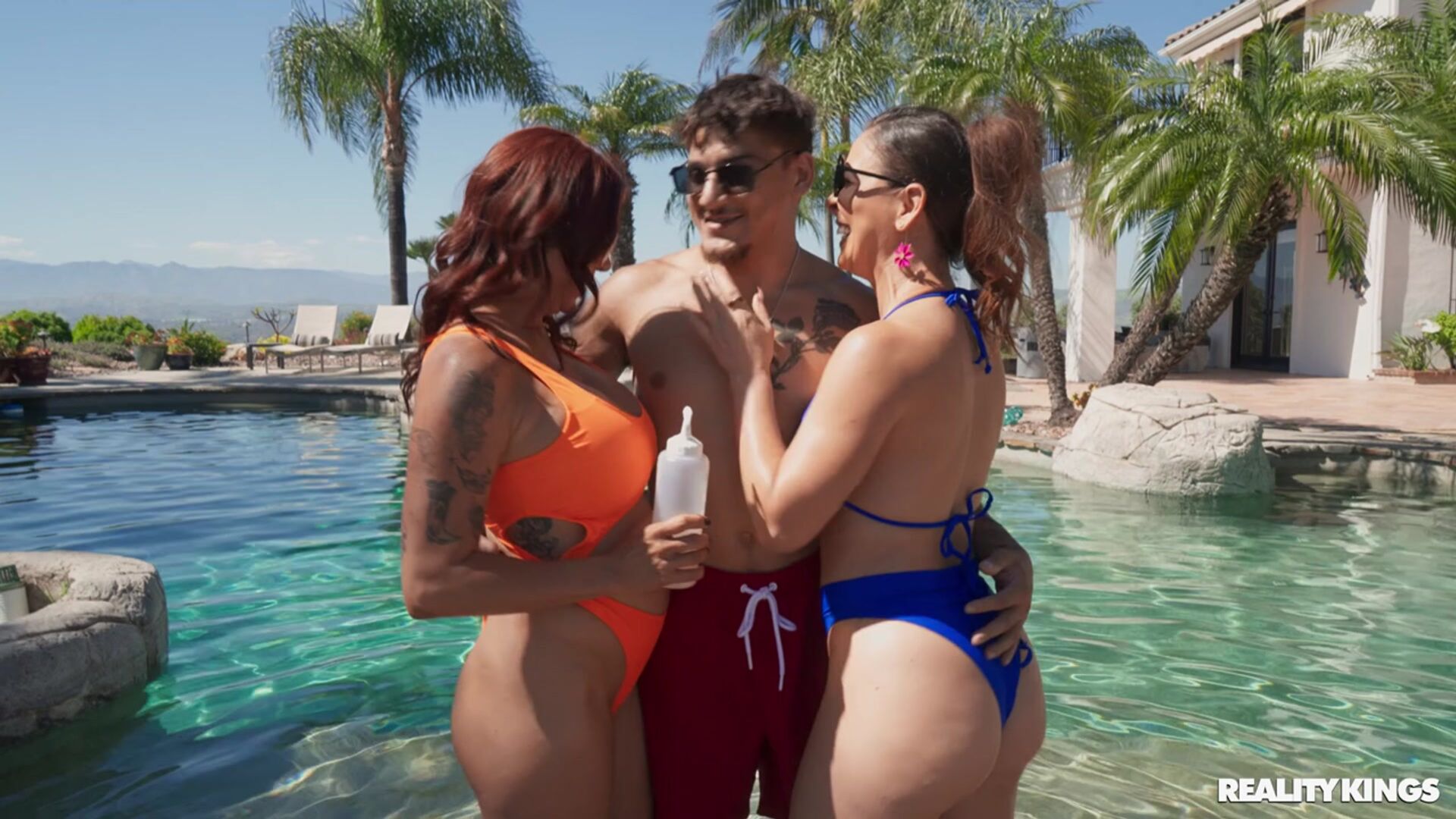 Cougars Catch The Pool Boy