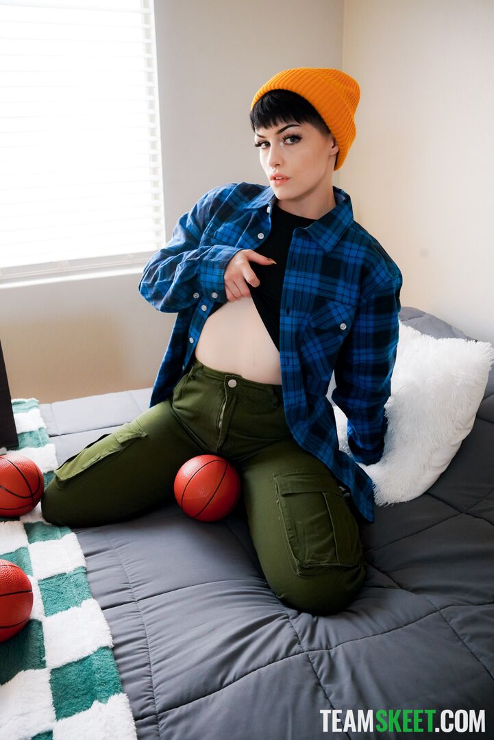 “You Like Wearing Daddy’s Shirt?” Tomboy’s First Standing 69