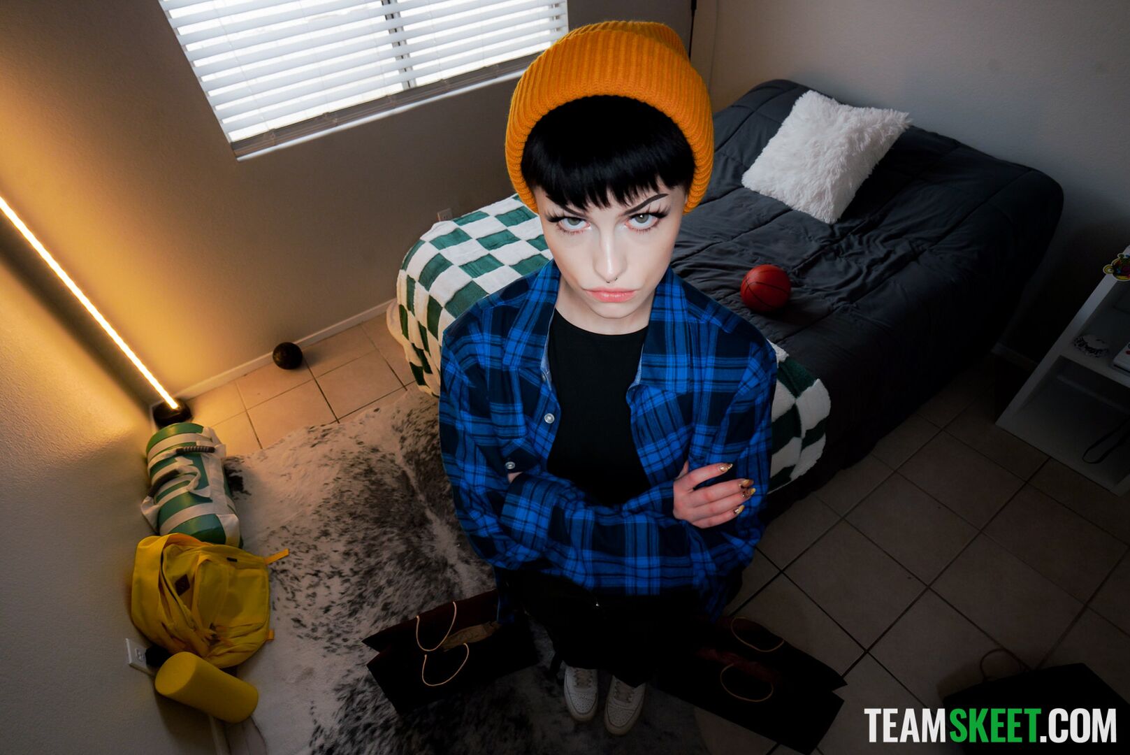 “You Like Wearing Daddy’s Shirt?” Tomboy’s First Standing 69