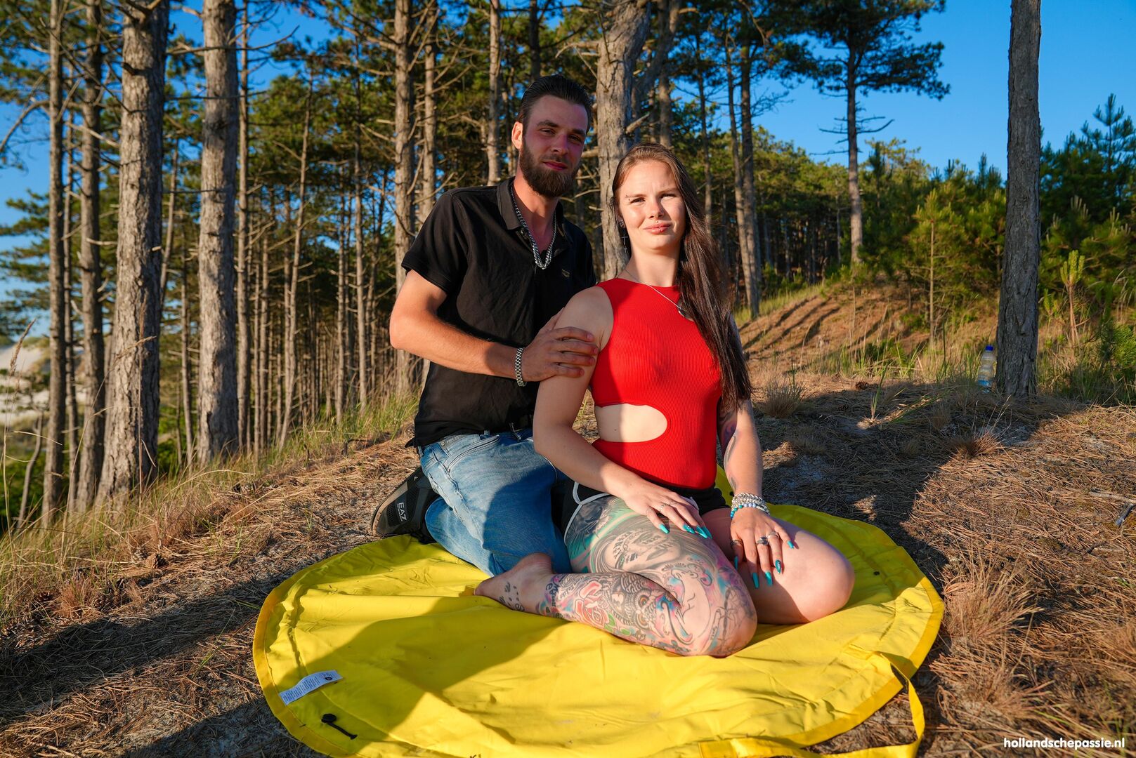 Buitensex met sexy Sacha Carina