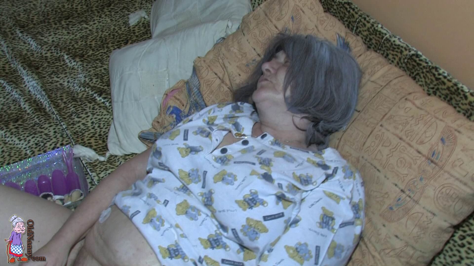 THREESOME ACTION WITH NANNY