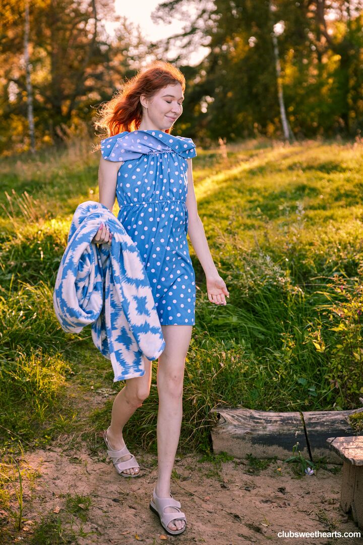 Mia Murkovski goes with the flow
