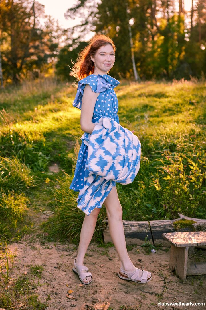 Mia Murkovski goes with the flow