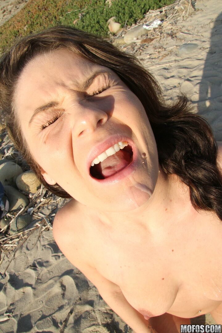 Sucking and More by the Shore