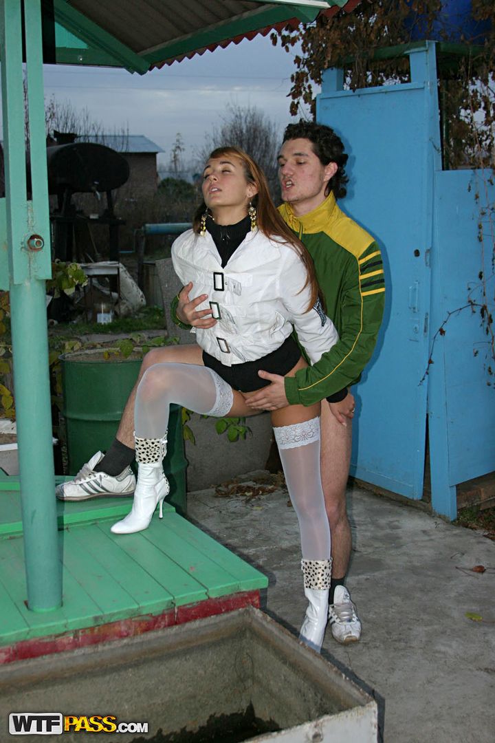 Pickup sex scene near country house