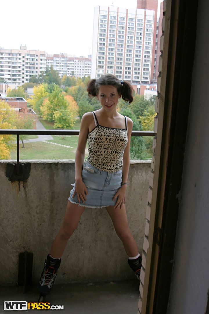 Fucking 18 year old girl in the ass