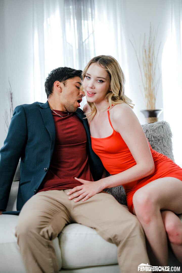 The Politician’s Secret: My Stepmom’s Lesbian Lust