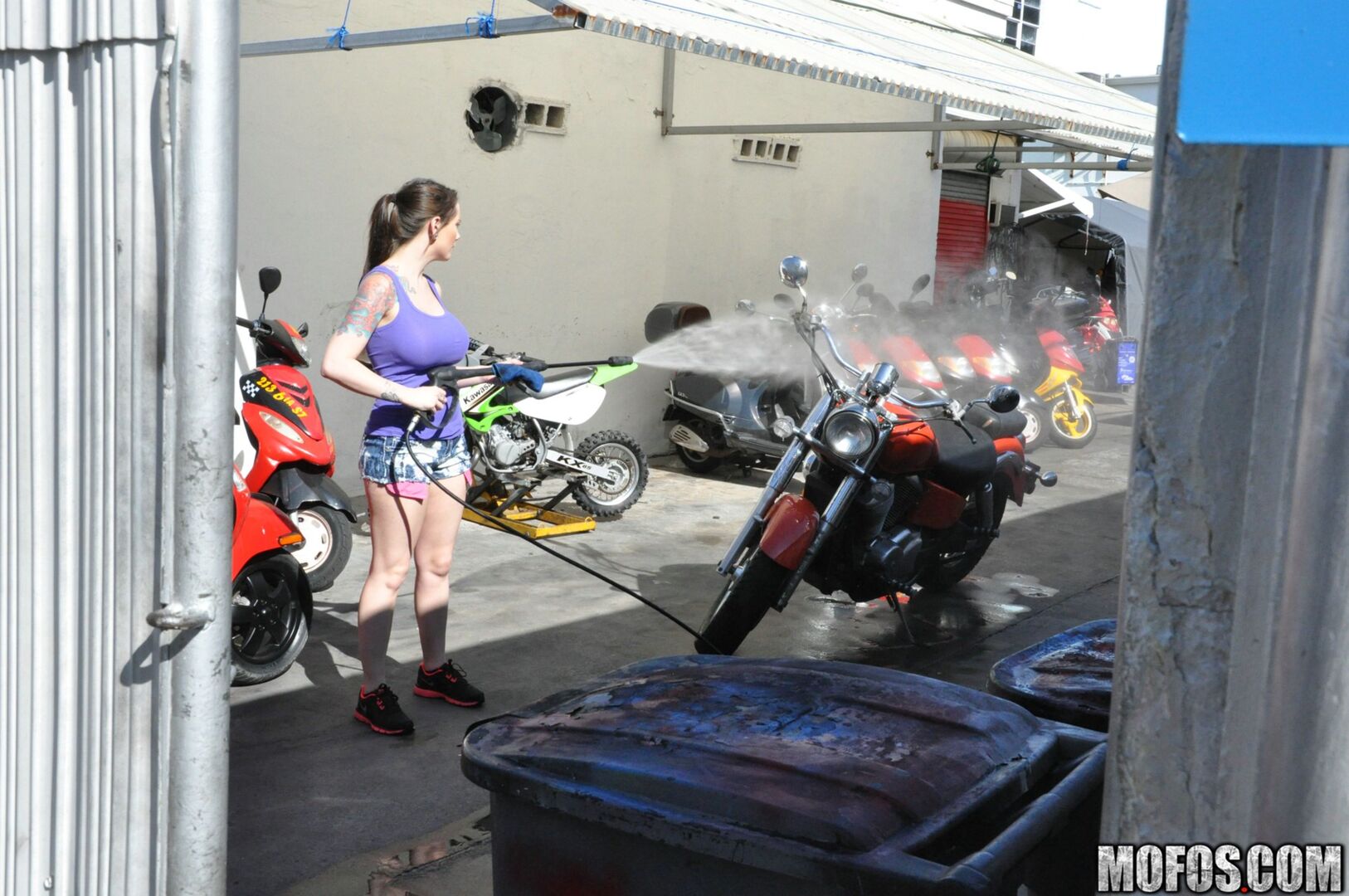 Biker Babe Boobnanza
