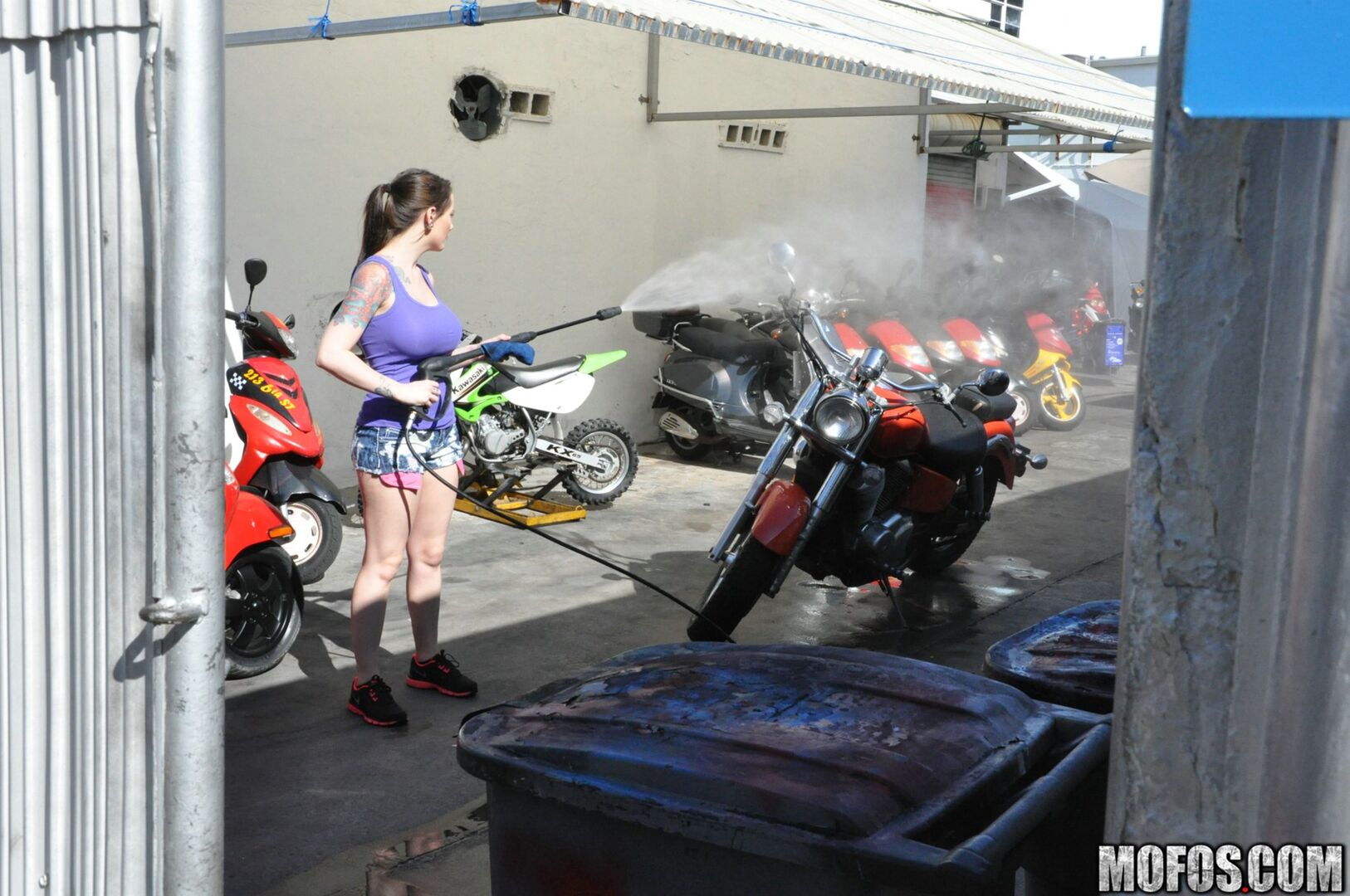 Biker Babe Boobnanza
