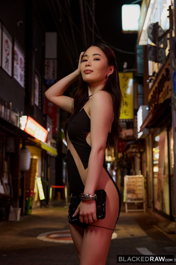Tight And Tiny Cutie Has Crazy One Night Stand