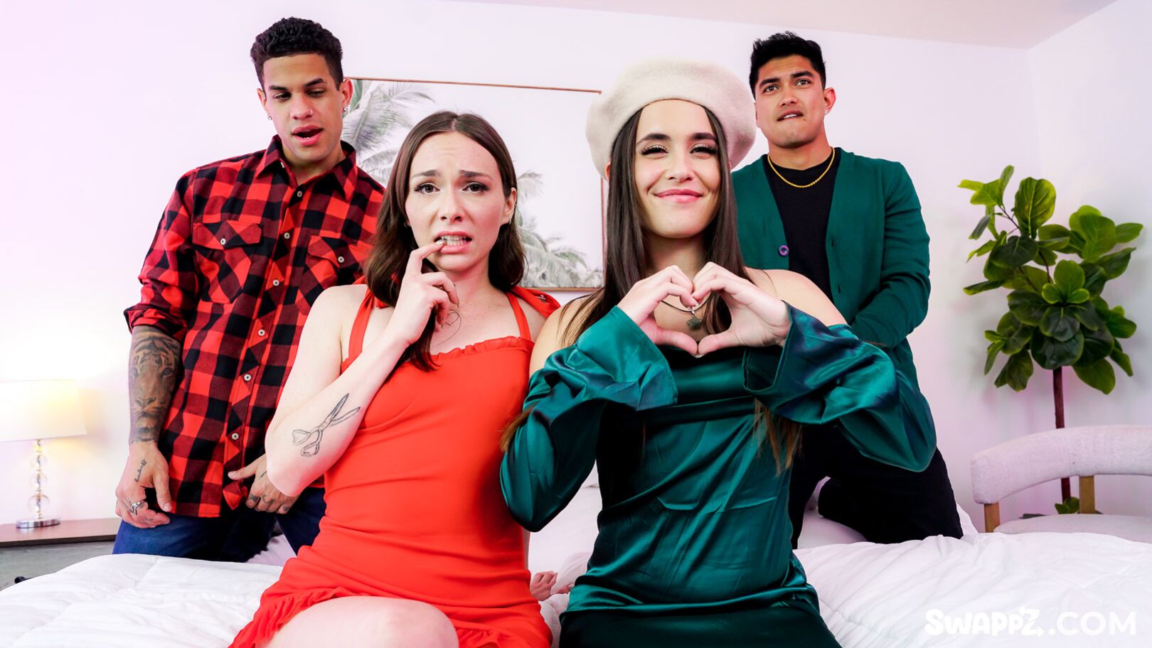 My Girlfriend Looks So Pretty With Our Stepbros' Cocks in Her Mouth (Tess Thompson's Debut)