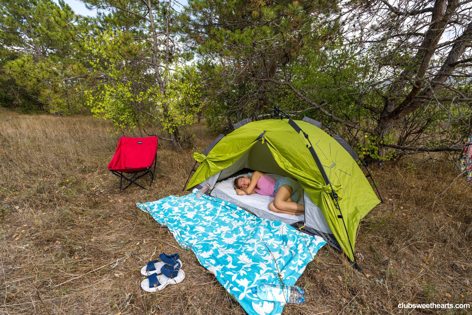 Camping sweethearts Robin and Lana