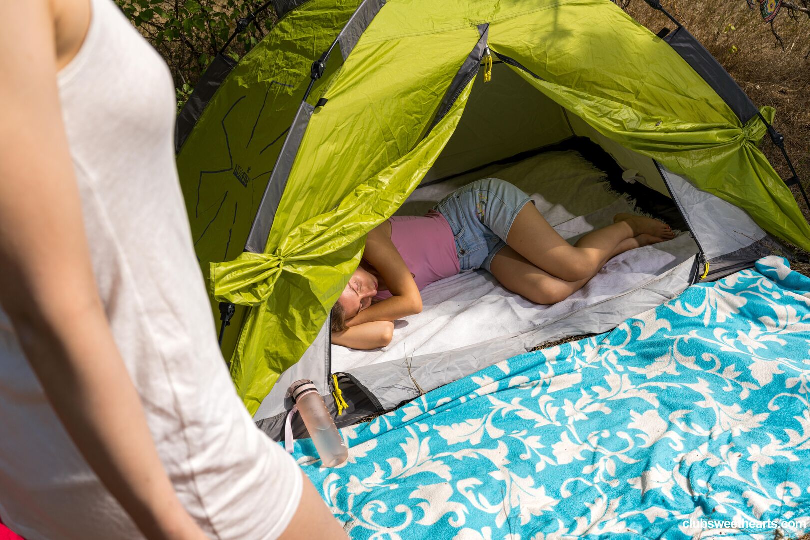 Camping sweethearts Robin and Lana