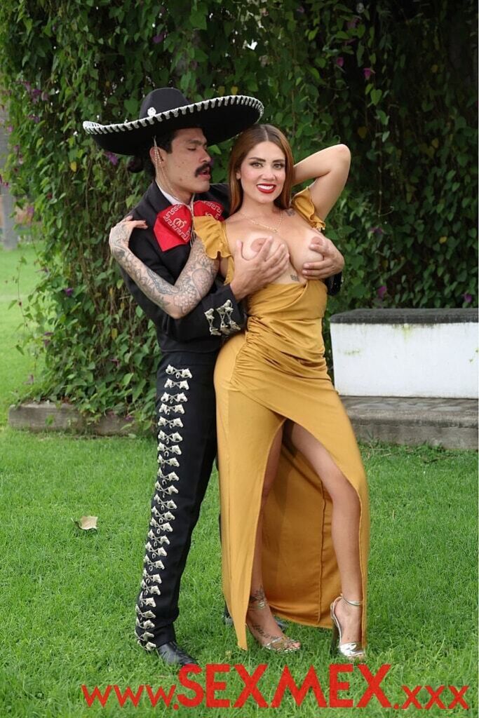THE RETURN OF CHARRO VERGARA 2 . Sara Blonde