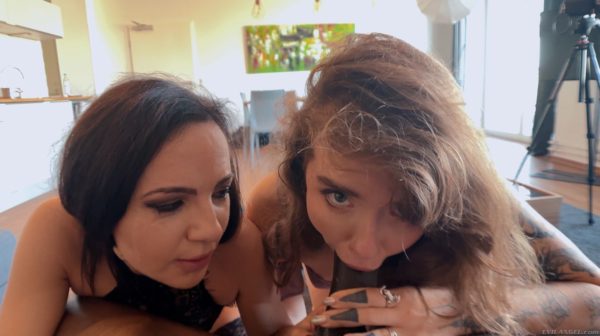 KRISTY & EDEN Deepthroat BJ 3-Way