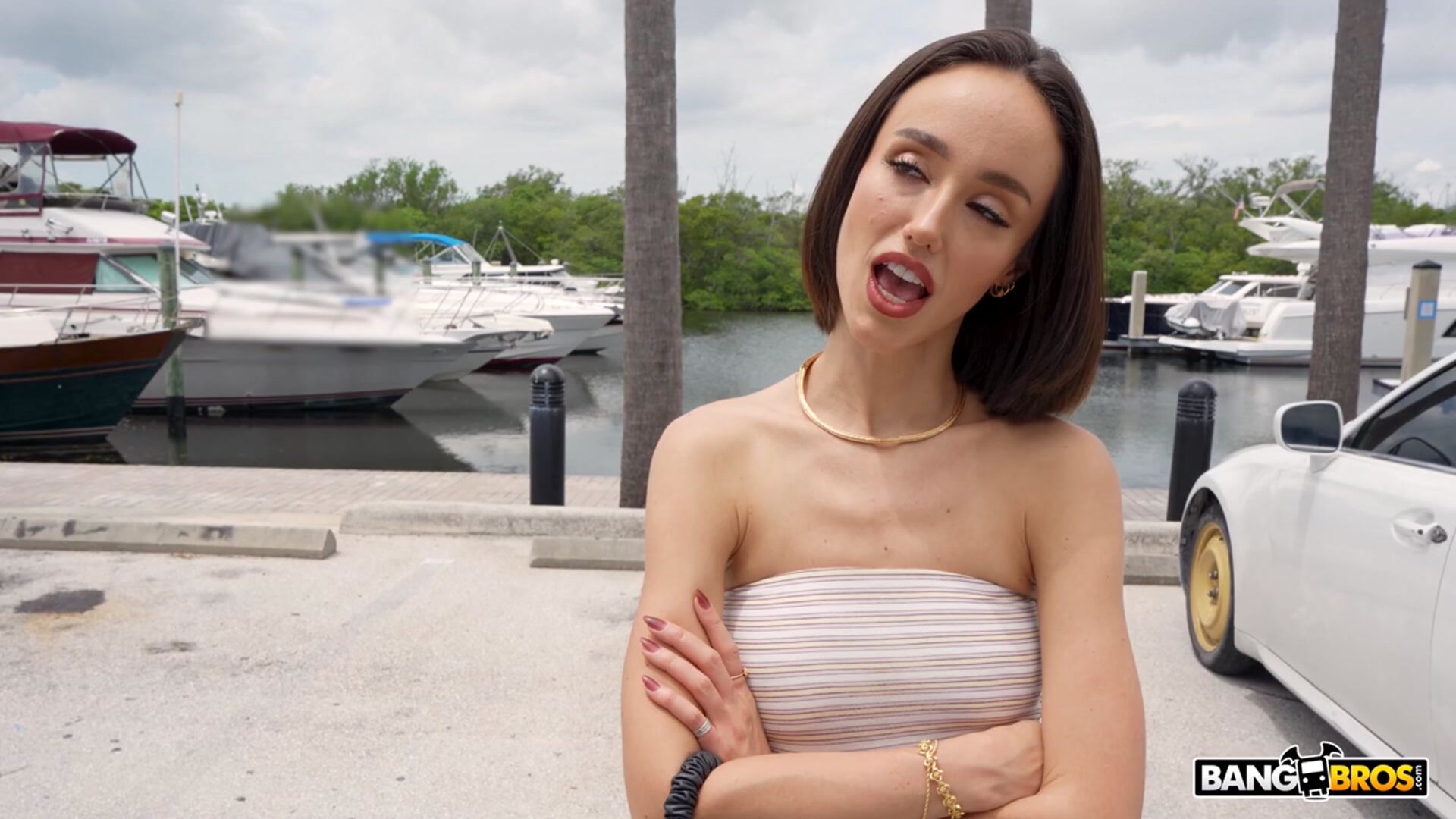 Christina Takes a Ride On The Bus