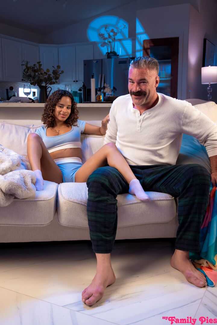 One Time Free Pass To Smash This Pussy - S38:E4