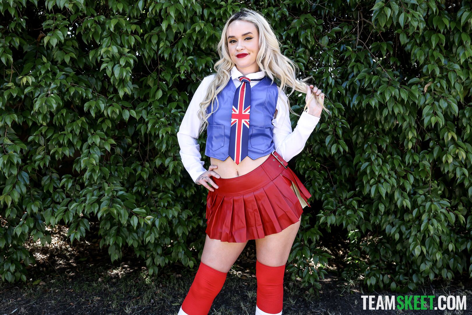 Fuck a Pair of Twins?! Oh, Behave!