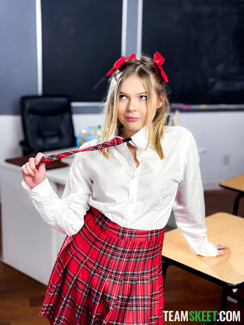 The Future Prom Queen Doesn't Need a Crown, She Needs to Be Tamed