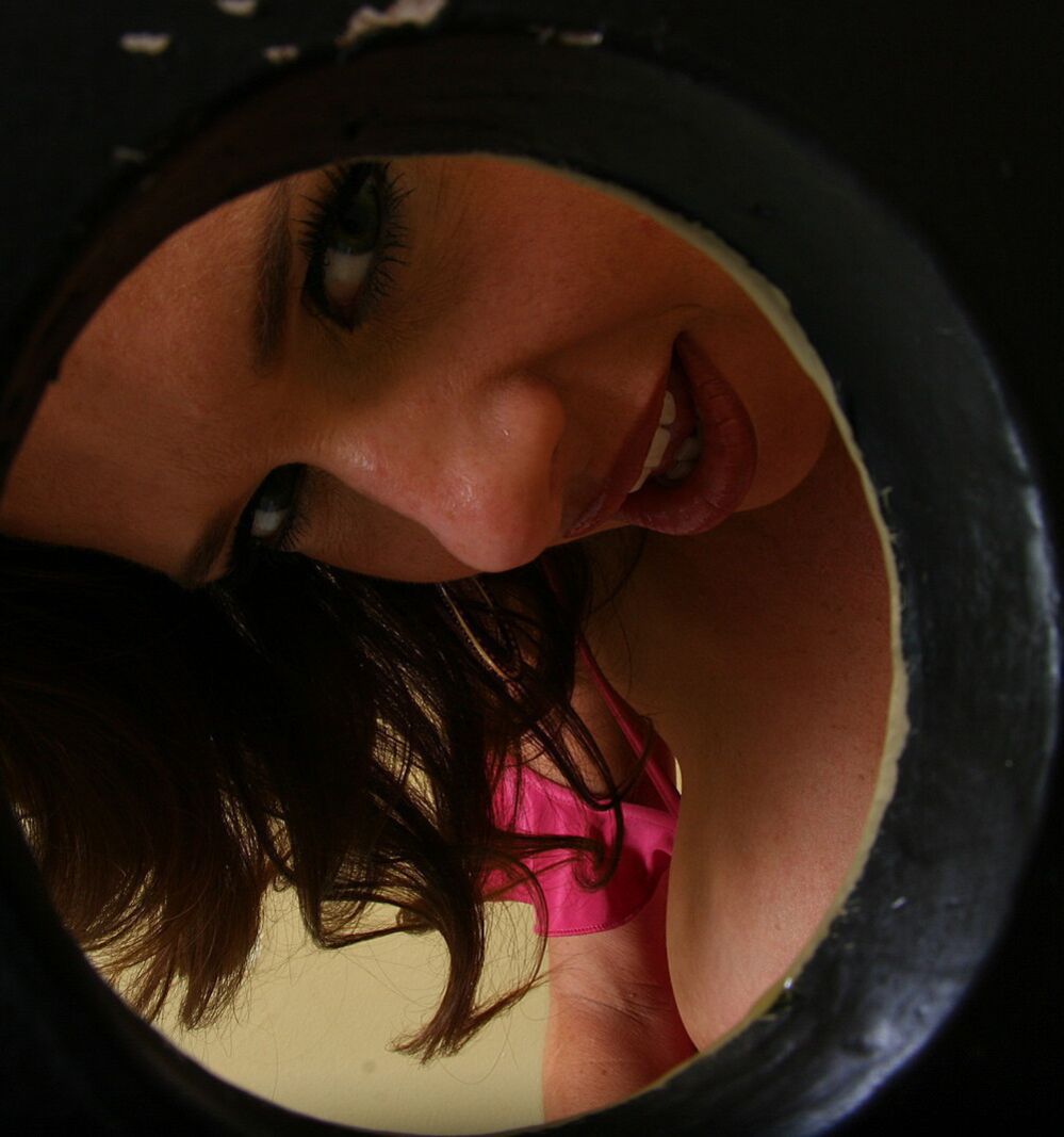 Veronica Avluv Is A Dirty Girl Who Loves Glory Holes