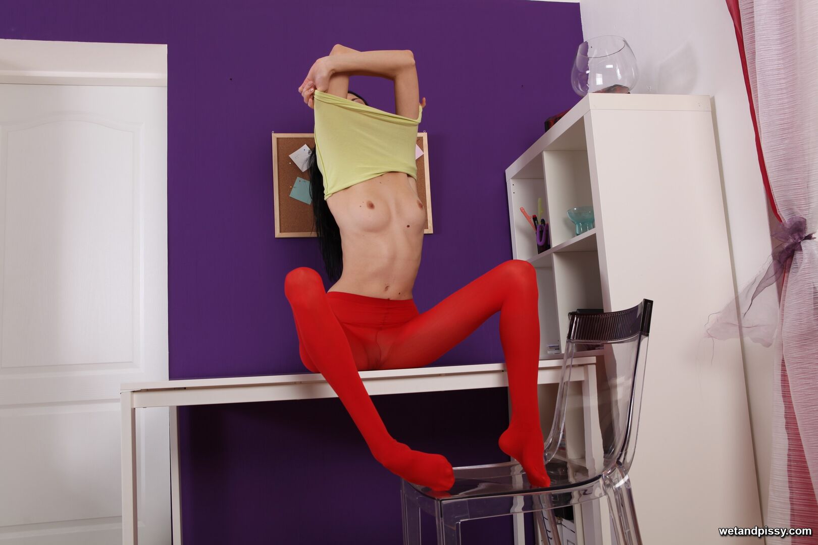 Mia — Red Tights