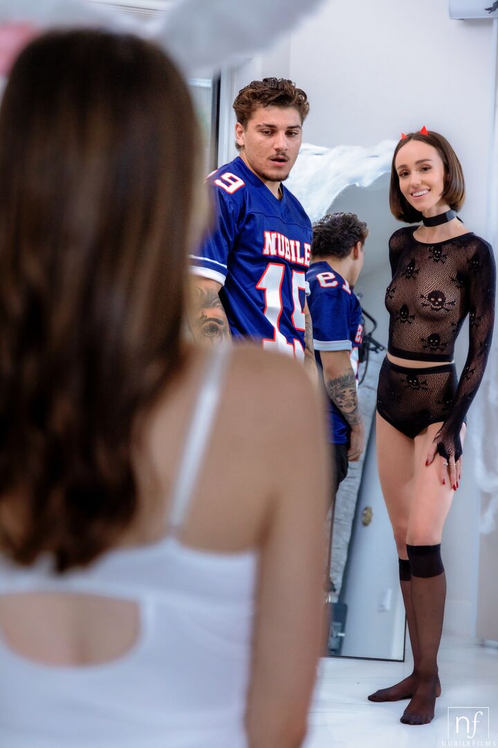The Halloween Slut Rule - S49:E12