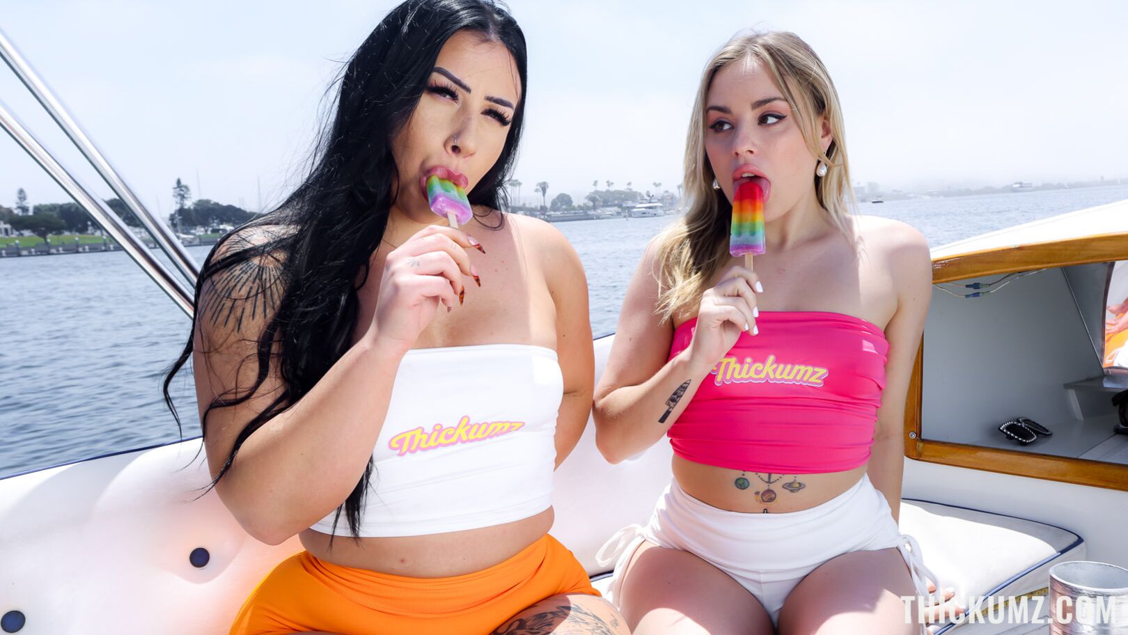 Thighs From Heaven: Two Slimthick Girls Share Stranger’s Cock