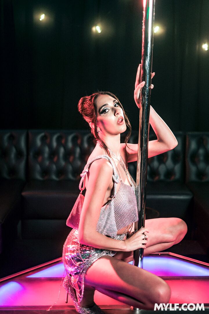 Two Filthy Dancers Play Dirty With the Boss’s Cock (Showgirls Parody)