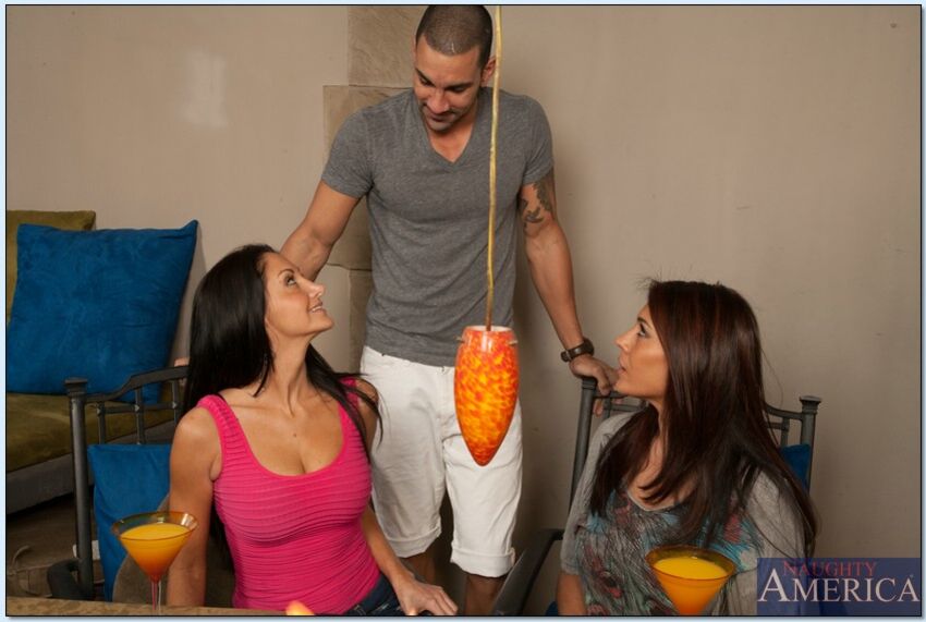 Ava Addams fucking in the bedroom with her black hair