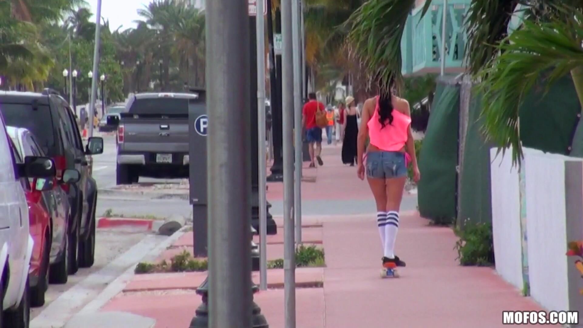 Sexy Skateboarding Teen