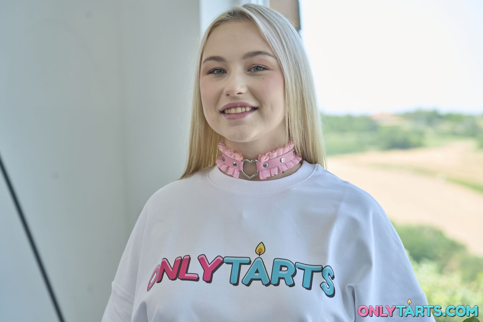 Sara Bork for OnlyTarts