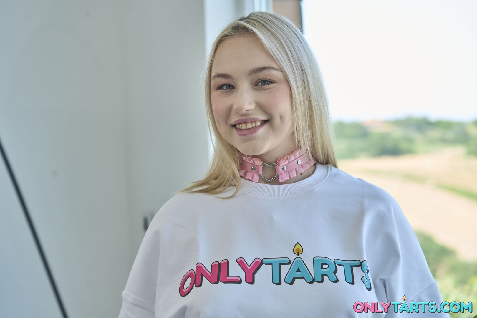 Sara Bork for OnlyTarts