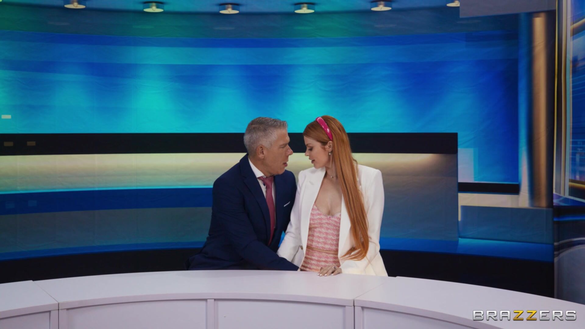 Co-Anchors With Benefits