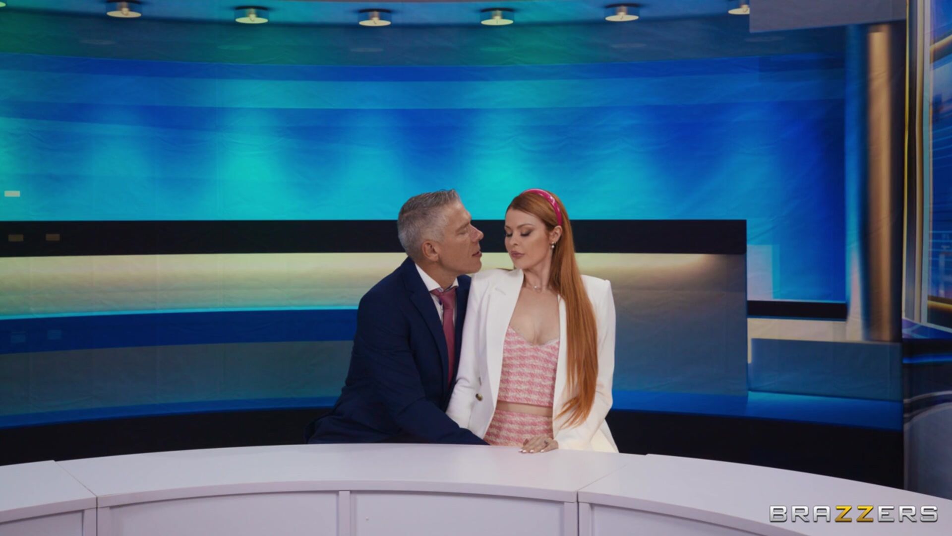 Co-Anchors With Benefits