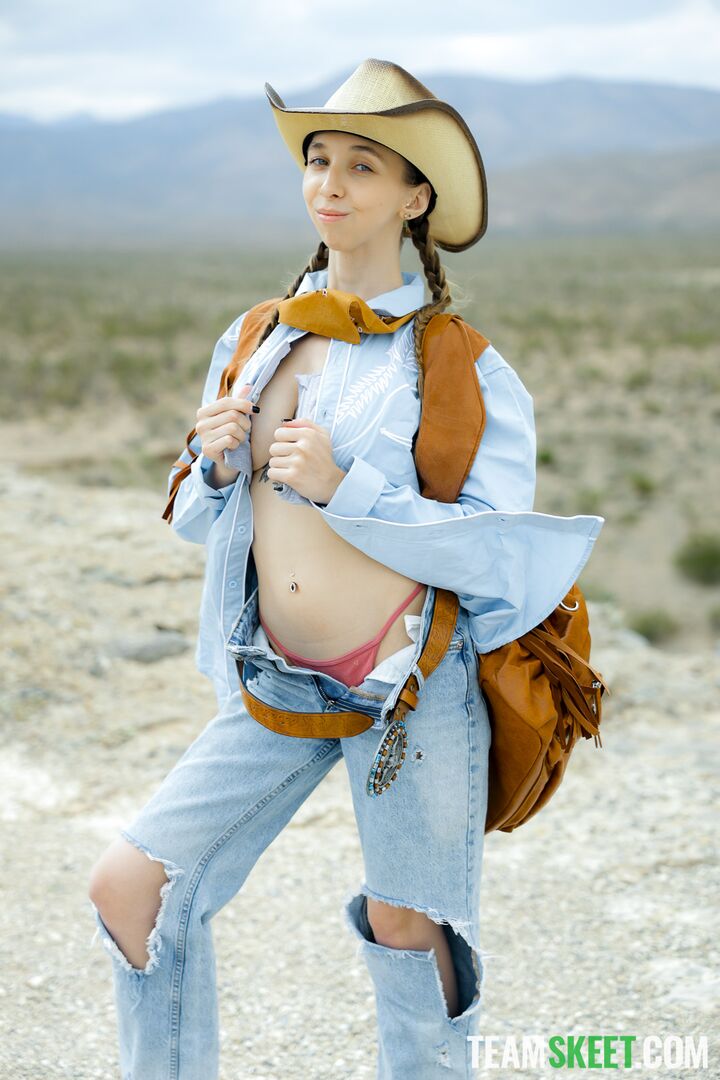 Young Cowgirl Surely Knows How to Ride