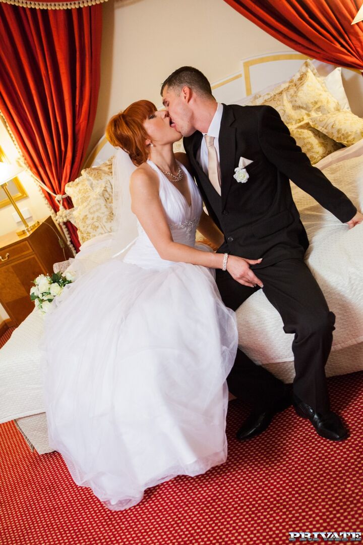 Naughty Redheaded Bride Lucy Bell