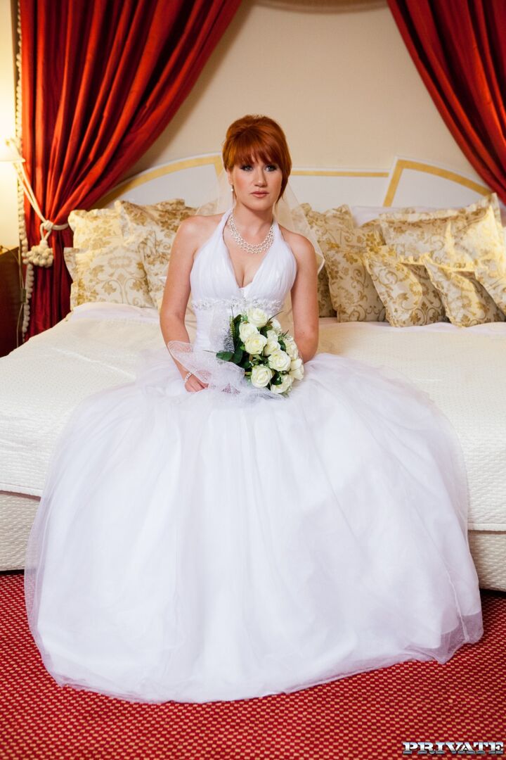 Naughty Redheaded Bride Lucy Bell