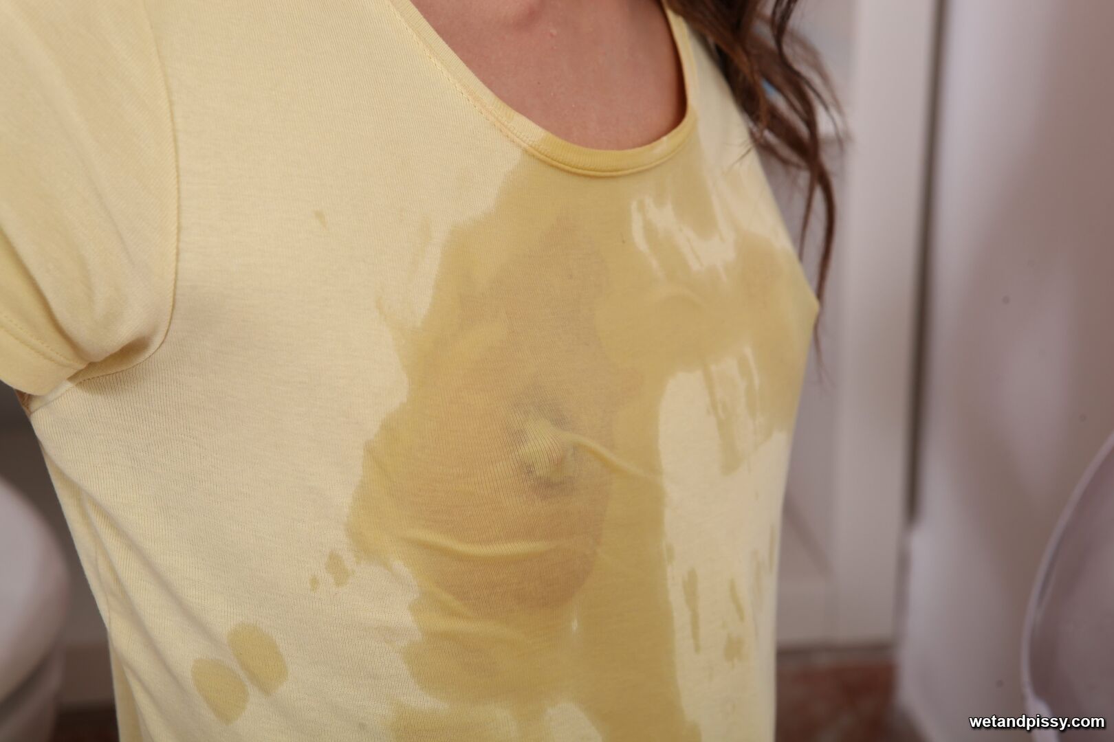 Sindy Vega — Sindys Bath