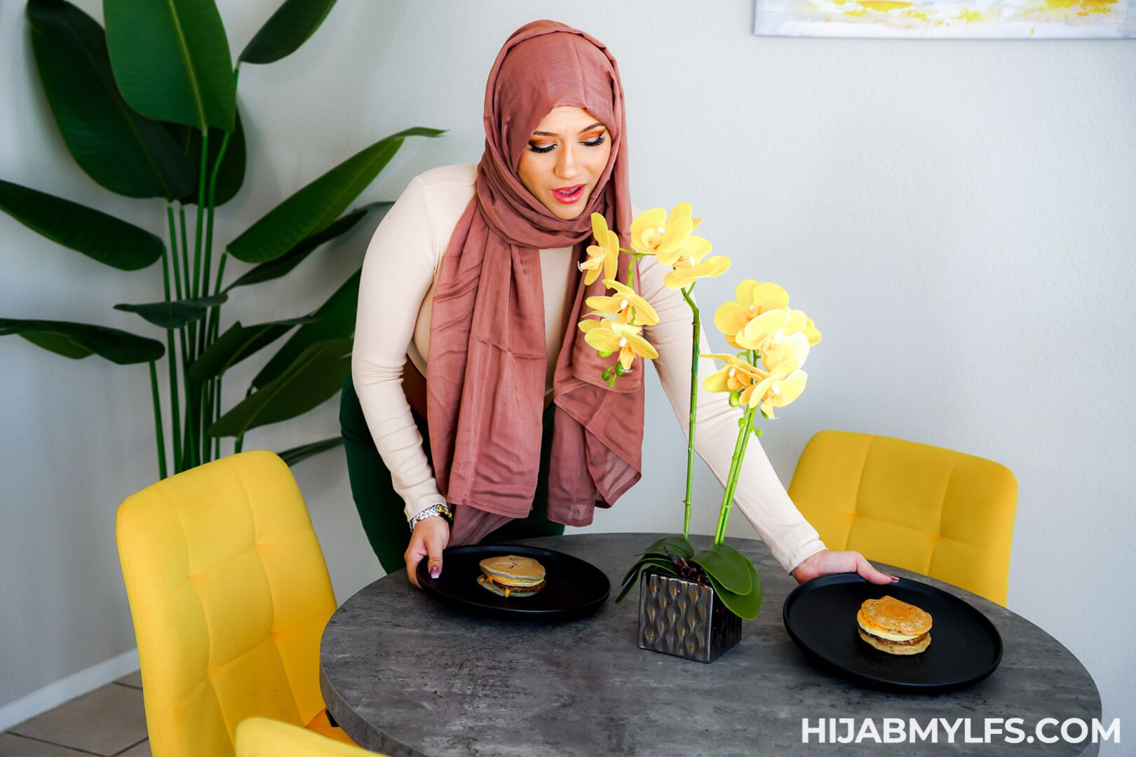 A Dutiful Hijab Wife Milks Every Cock in the Household