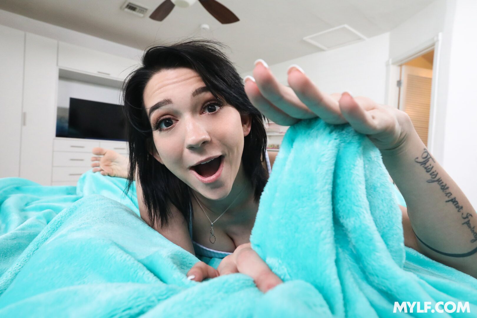 Compilation: Thigh Fucking