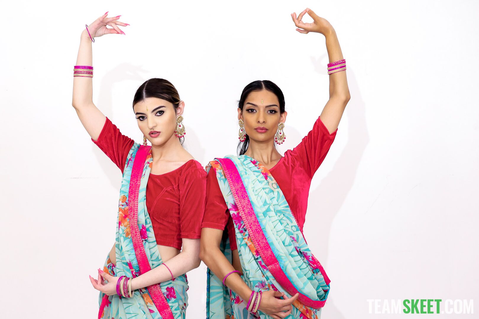 Meet the Sari-Sisters: Indian Twins Share Their First Cock