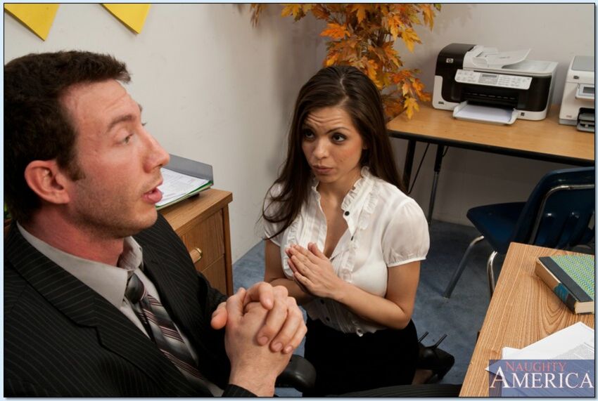 Yurizan Beltran fucking in the office with her tits