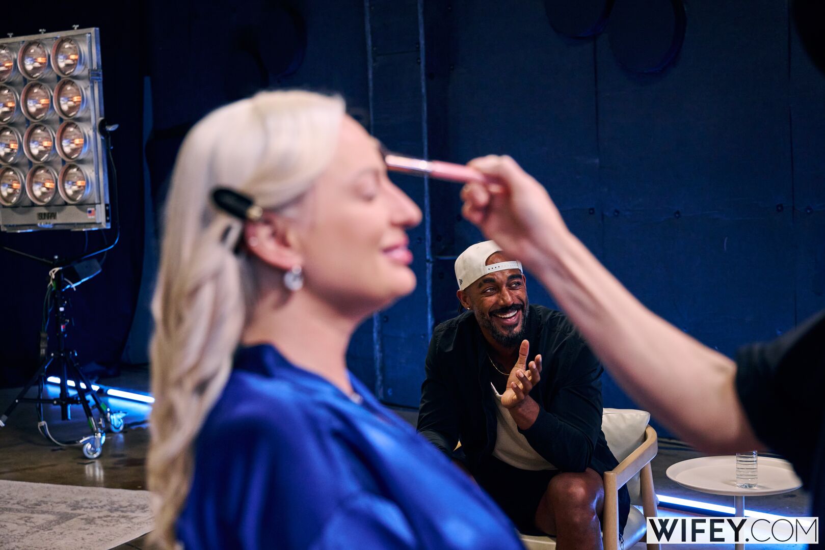 Elana And DickDealer Don - Gorgeous Hotwife Takes A Thick BBC