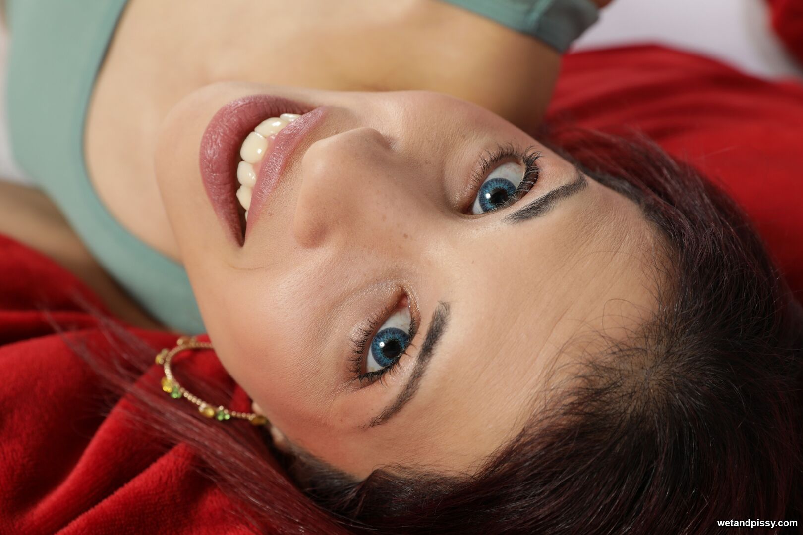 Shana — Soaked Bedsheets