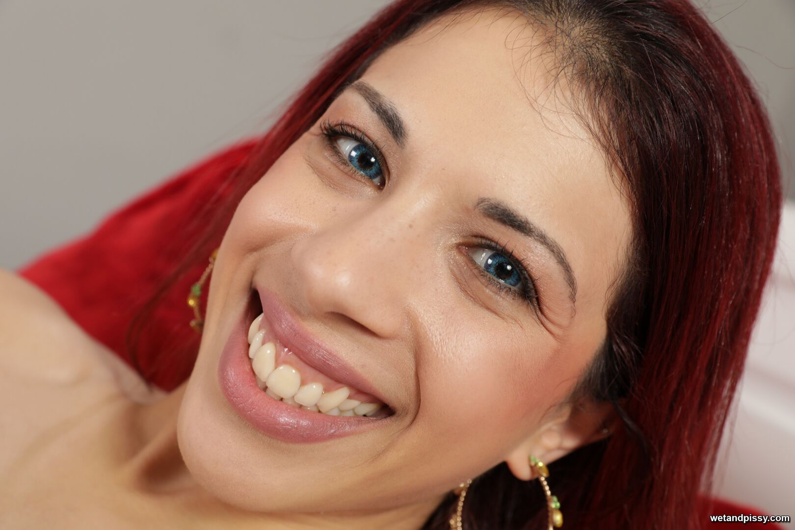 Shana — Soaked Bedsheets