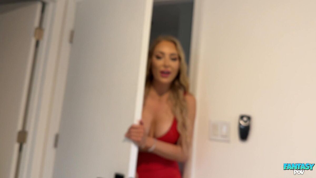 Stepmom Accidentally Sends Me Titty Pics and Fucks Me To Delete Them!